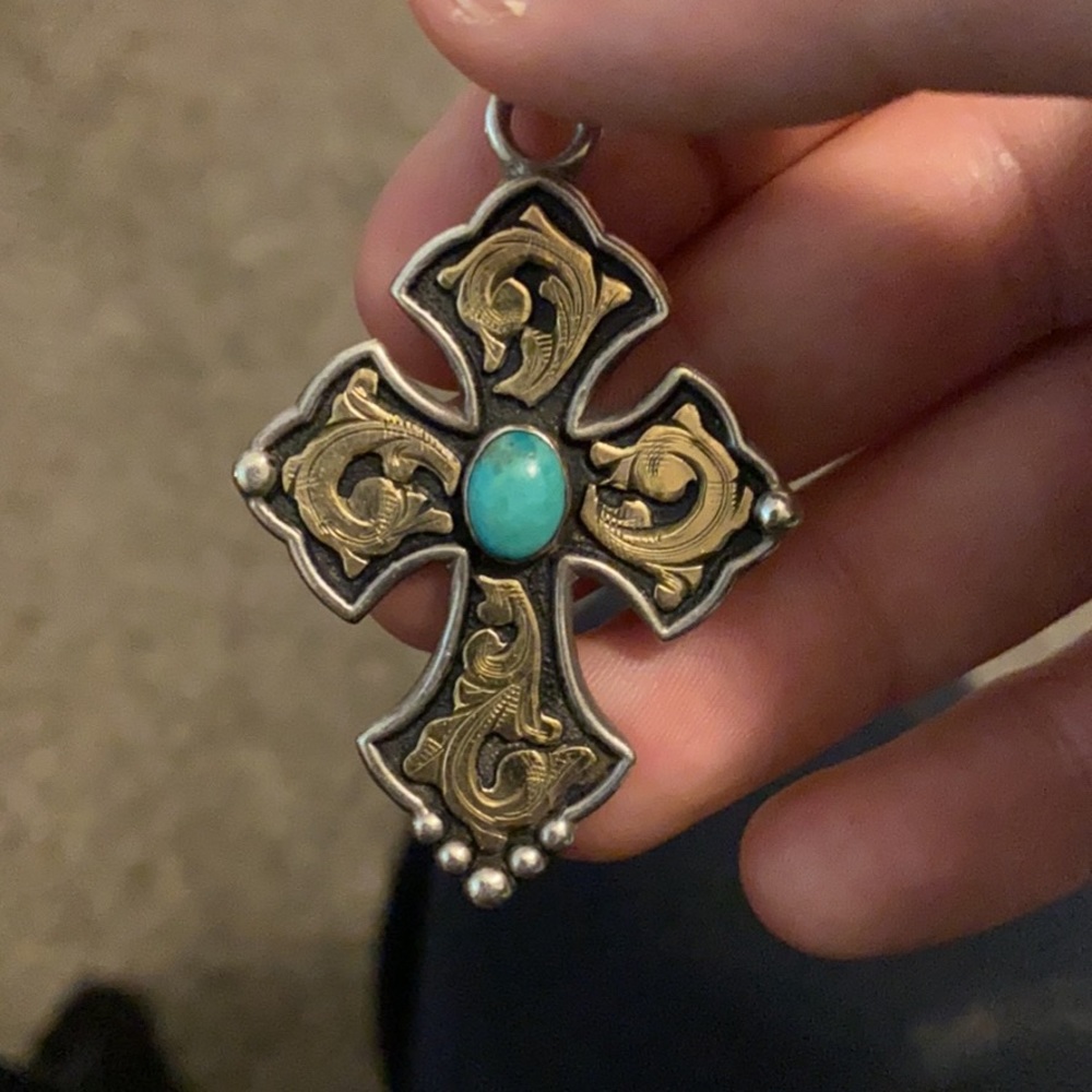 HYO RimRock Blue Turquoise Medium Budded Cross Pendant